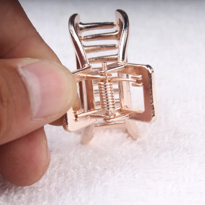 1 шт. аксессуары для волос женщин металлические современные стильные заколки