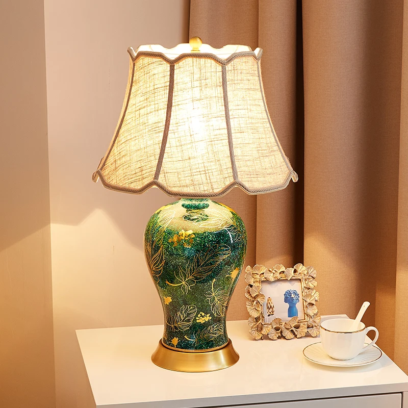 TUDA 40x65cm American Hand Made Paiting Ceramic Table Lamp For Living Room New Chinese Style Retro Domestic Bedroom Bedside |