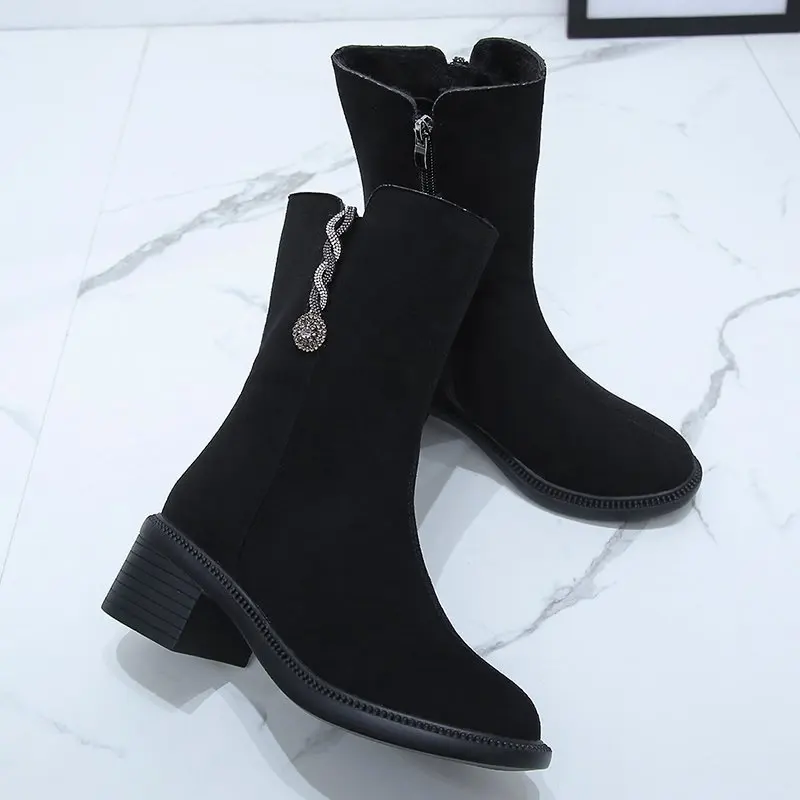 

Осенне-зимние женские ботинки средней длины, бархатные ботинки на толстом каблуке, хлопковая обувь на высоком каблуке, короткие ботинки, же...