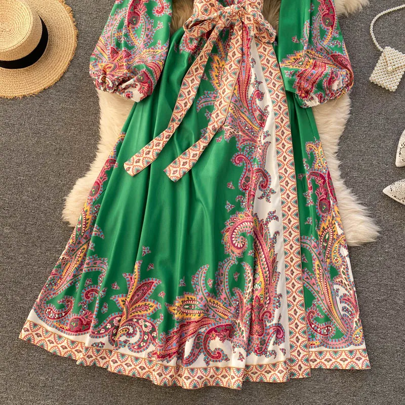 

Women's Spring Summer Runway Fashion V Neck Long Sleeve Print Dress Female Travel Chic Belt Sunscreen Beach Dress TB1772