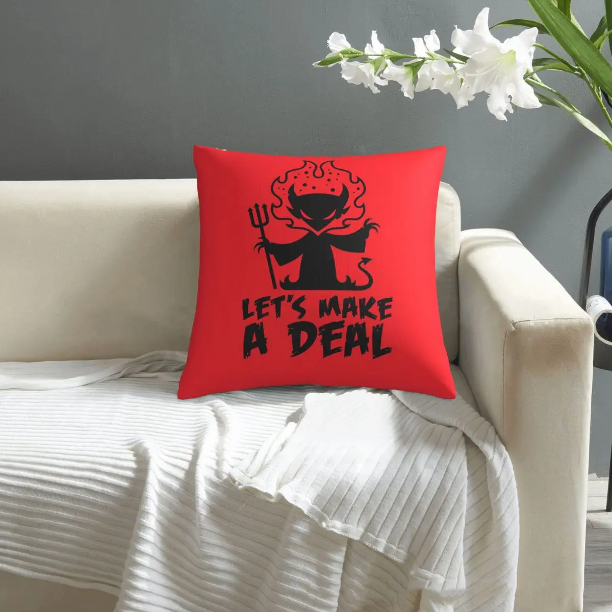 

Чехол для подушки с принтом в виде дьявола