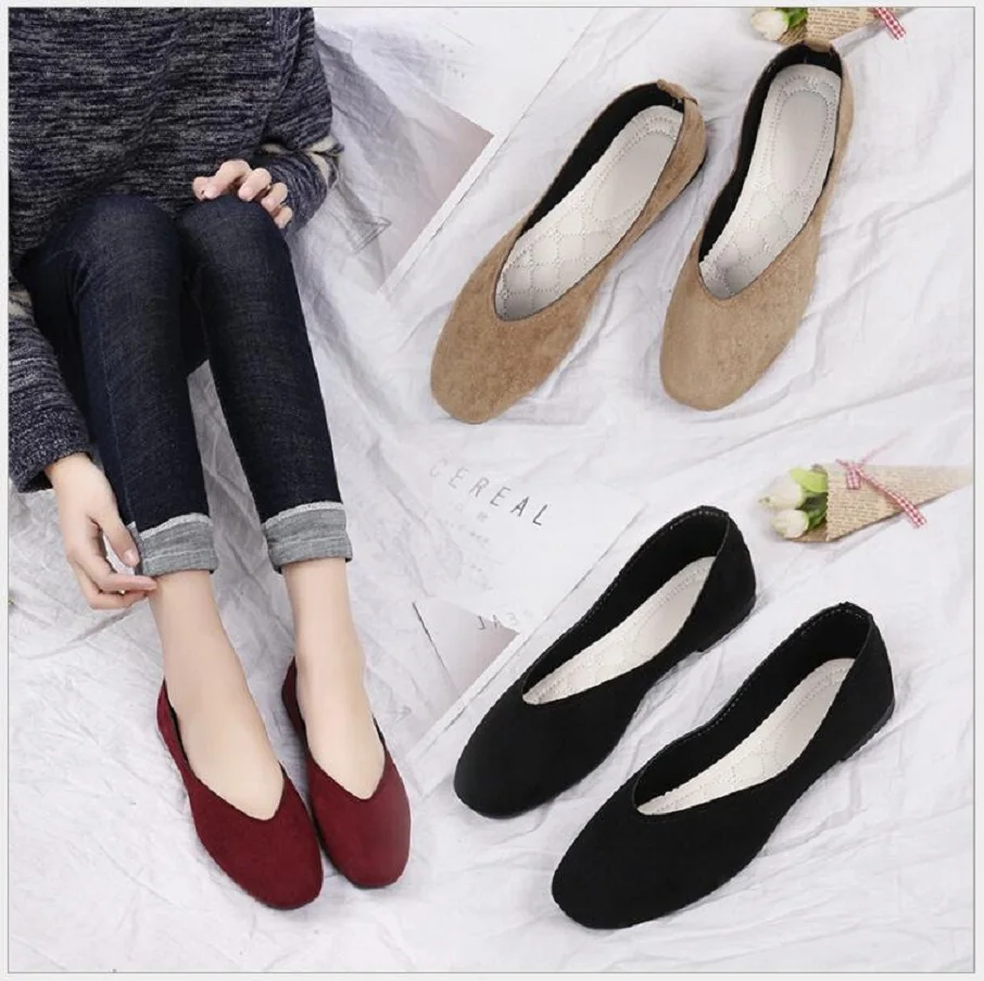 2019 г. модная летняя обувь женская из флока на плоской подошве разноцветная