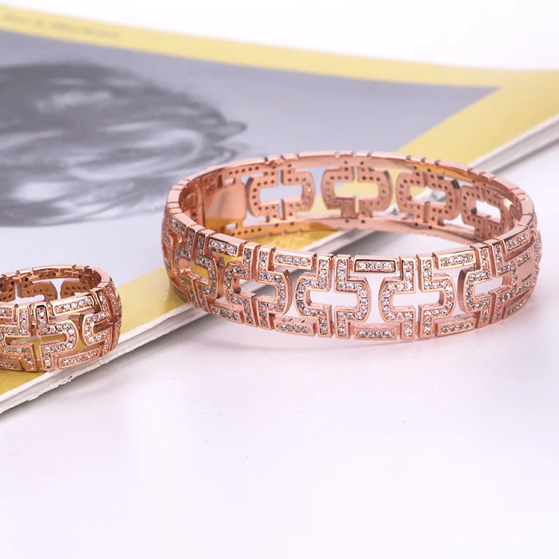 Rose Gold set Модные дизайнерские браслеты из розового золота, наборы колец, безопасная форма замка, высокое качество, циркониевый набор украшений для женщин, роскошный подарок - Окраска металла: Rose Gold set