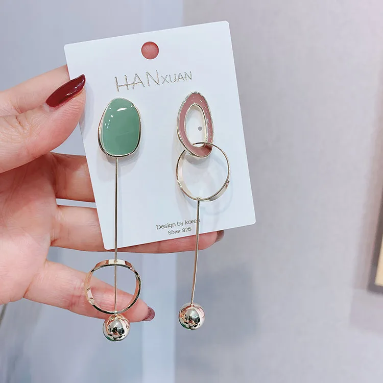 Ассиметричные серьги в Корейском стиле золотого цвета полые круглые длинные