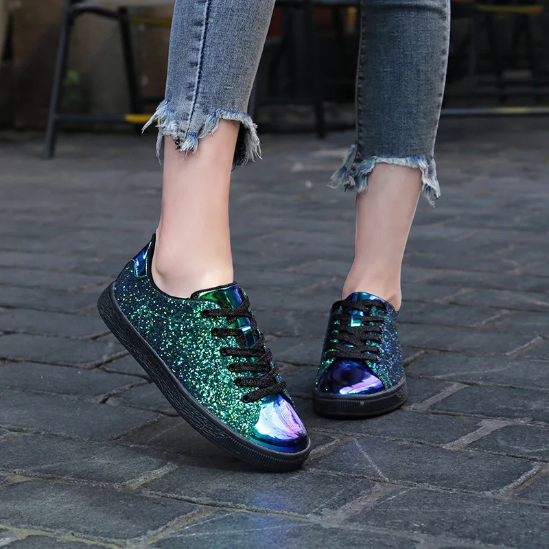 

Spring New Casual Ladies Vulcanized Shoes Female Comfort Lace Up Fashion Shoes Women Glitter Sneakers Bling Flats Woman NVX279