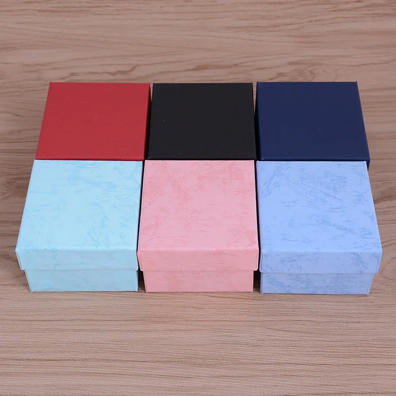 Random Color Box Модные женские часы женские роскошные Кристальные часы кварцевые Кожаный ремешок аналоговые женские часы Reloj Женские часы - Цвет: Random Color Box