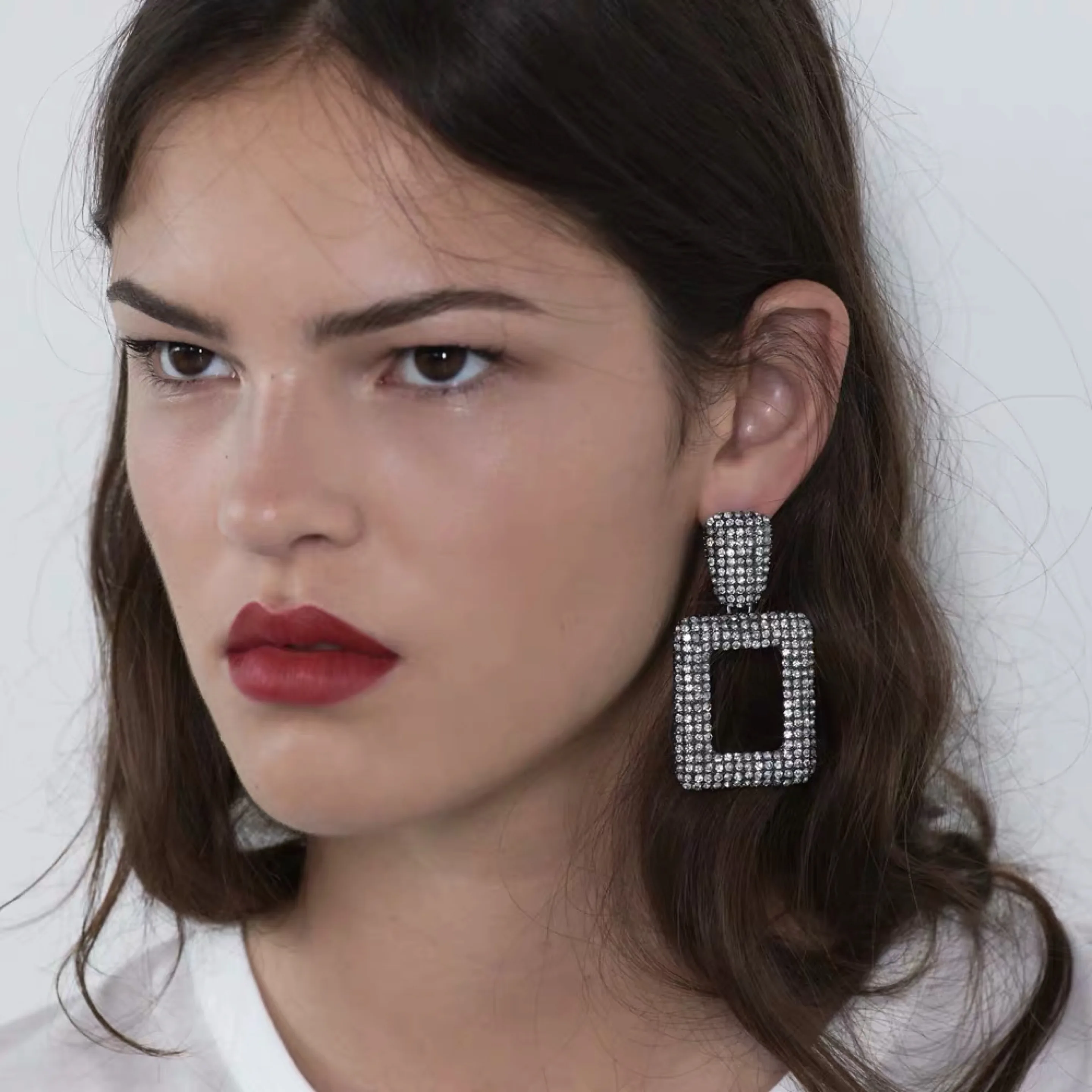 Женские квадратные серьги подвески Yhpup эффектные геометрические стразы вечерние
