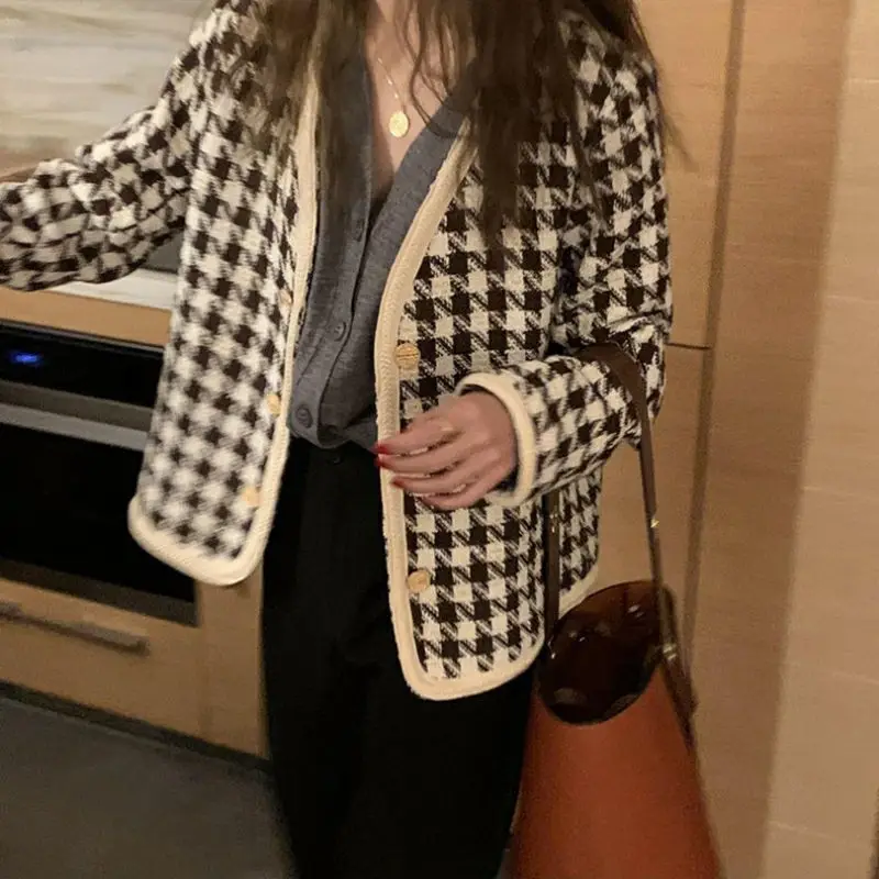 

2021 tweed Plaid spring thin coat women's new loose and versatile