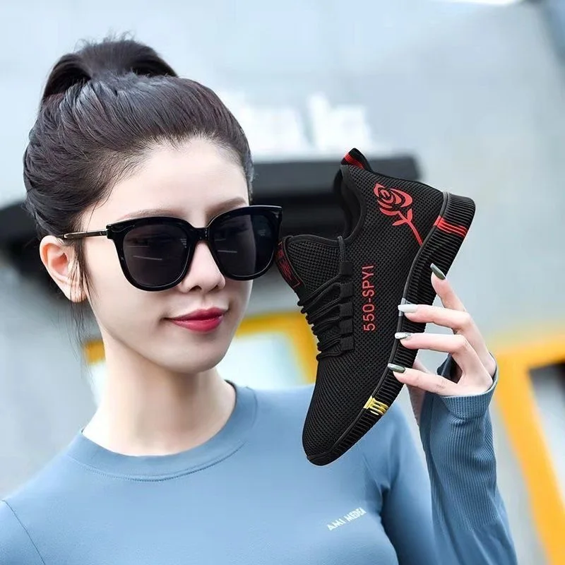 

Akexiya 2021 Running Shoes Air Mesh Breathable Outdoor Lace-up Platform Sneakers Walking Jogging Gym Trainers Women Sport Shoes