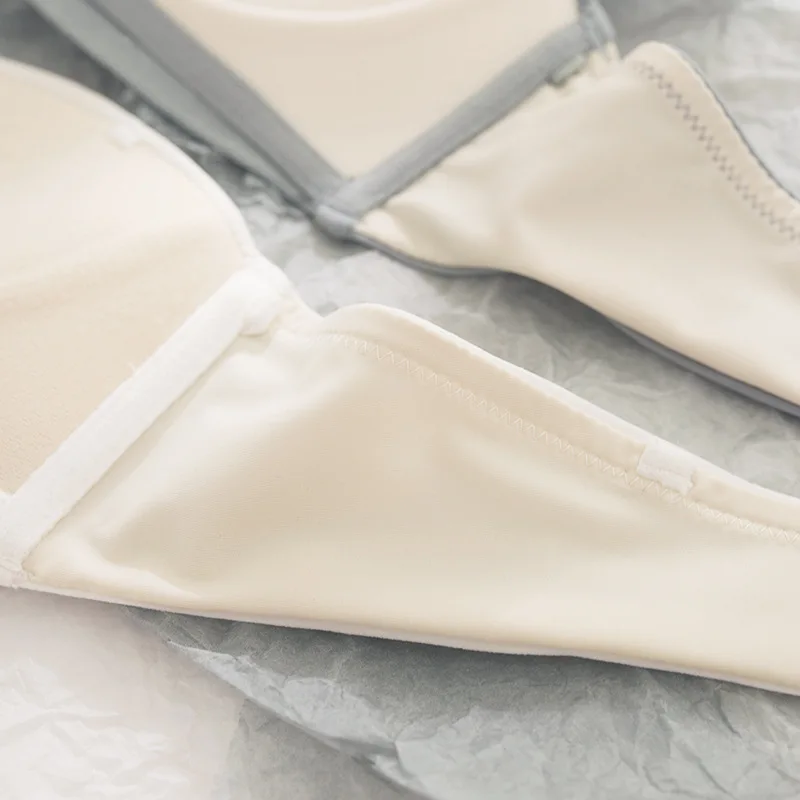 Комплект женского нижнего белья Roseheart хлопковые трусики-невидимки с