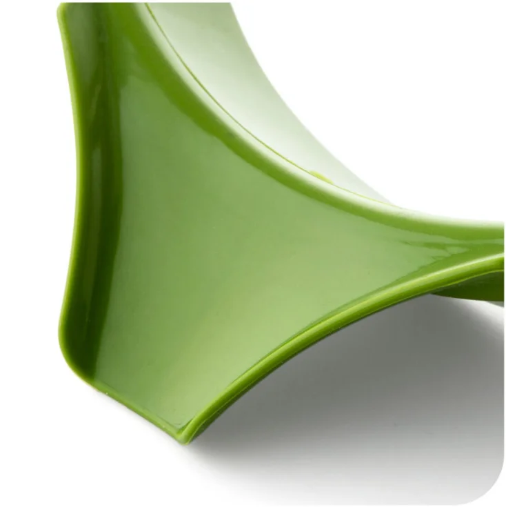 

Creative Leak-proof Kitchen Pot Edge Kitchen Tool Liquid Silicone Funnel Circular Deflector