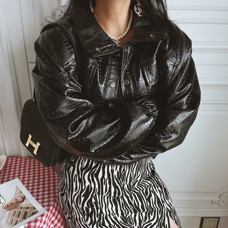 High Quality Retro Fashion Lapel Thickened Leather Jacket Women Faux Fur Coat Motorcycle Coats and Jackets Woman