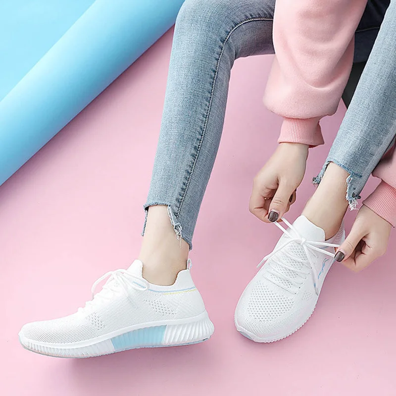 Кроссовки женские с вулканизированной подошвой сетчатые дышащие на шнуровке