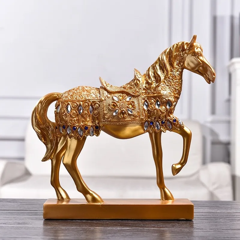 

Living room furnishings European-style horse resin crafts home furnishings, office, TV cabinet, wine cabinet decorations