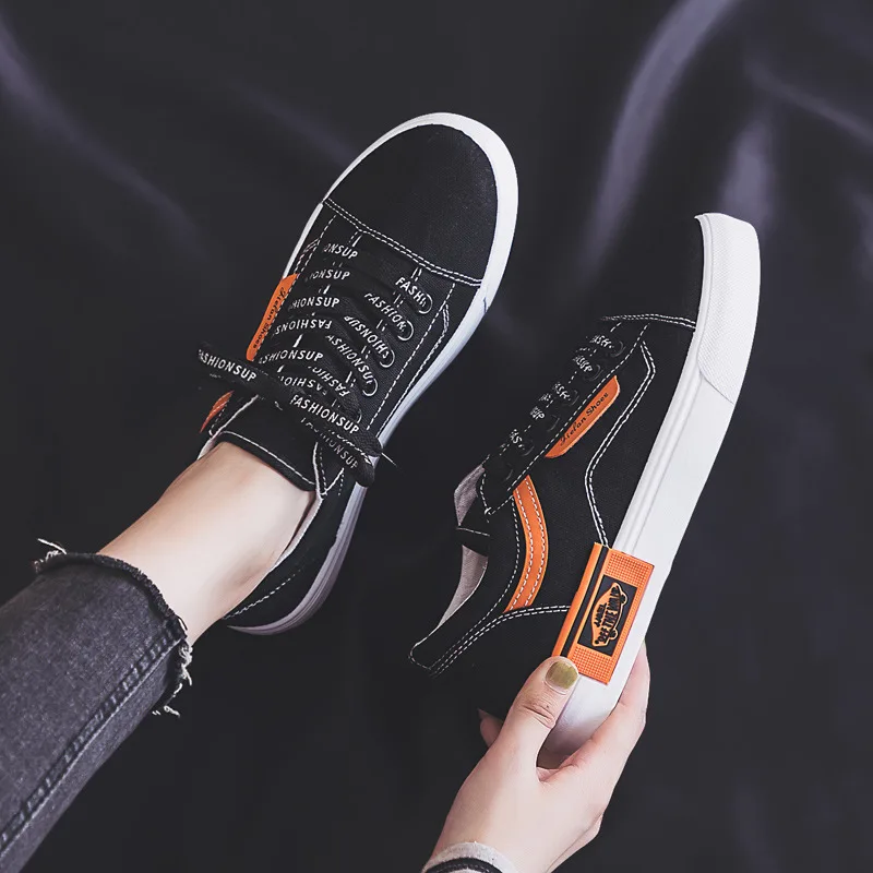 Лоферы на плоской подошве с круглым носком коллекция 2020 года сезон весна-осень