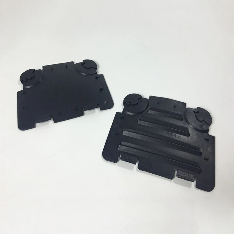 

Fender Liner Access Cover Front Left / Right for BMW E82 E88 E90 E91 135i 325i 51717143850, 51 71 7 143 850