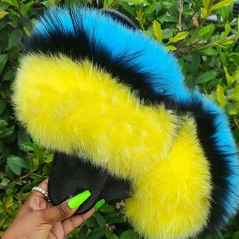 

Woman Fall Spring Furry Slides Fluffy Sandals Raccoon Shoes Fuzzy Slippers Fur Flip Flops Fox Fur Slide Rainbow Designer Sandal