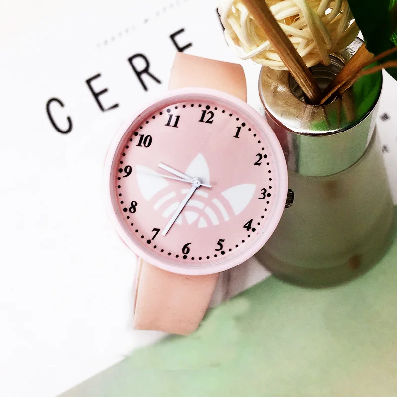 Модные простые детские часы спортивные фирменные Силиконовые кварцевые