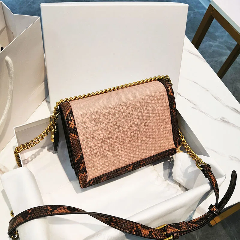 

Snake Pattern Hatton Bag 2021 New Texture Single Shoulder Messenger Chain Bag Color Matching Box Small Square Bag Bacchus Bag