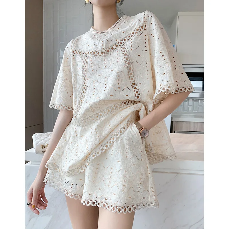 

Summer New Hollow Embroidered Lace O Neck Short Sleeves Loose Casual Elegant Office Female Skirt Women's Shorts Suit Tops Tshirt