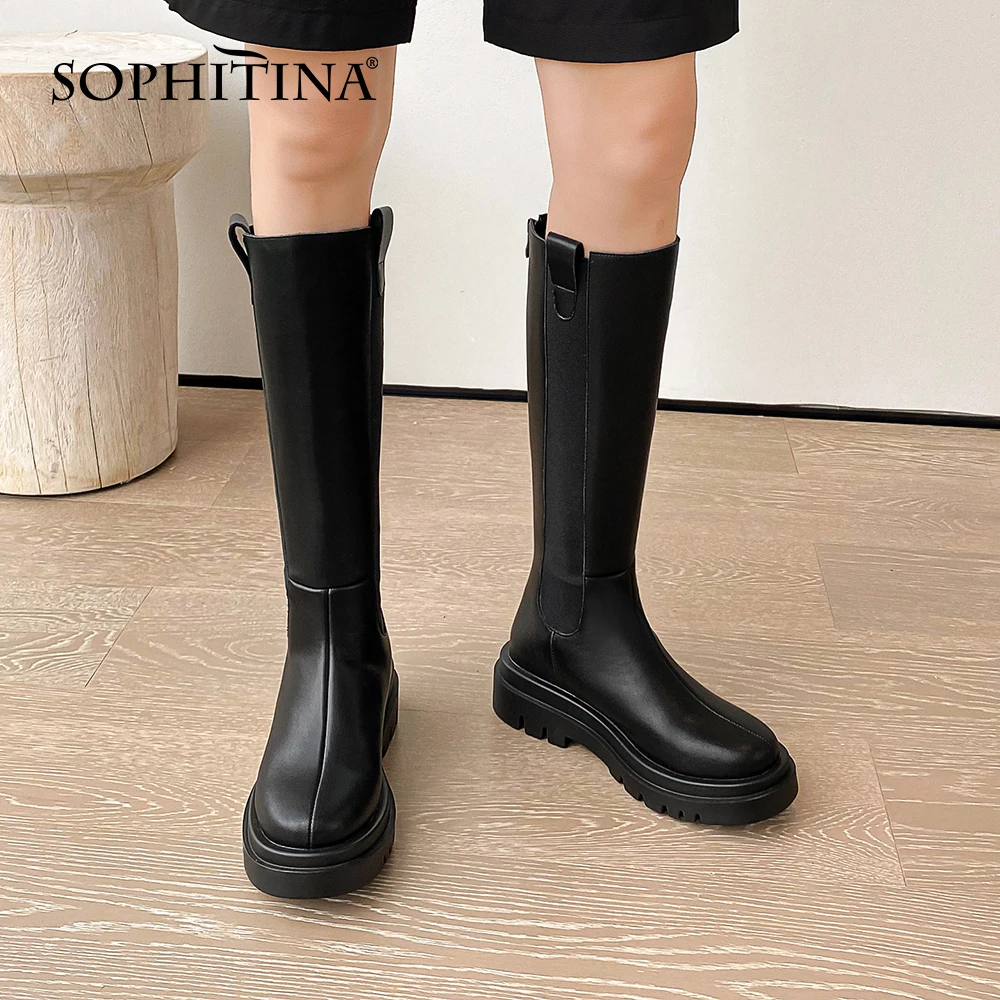 

SOPHITINA Women High Boots Platform Wear-resistant Round Toe Fashion Boots Black Back Zipper Knee-high Female Boots Winter HO522