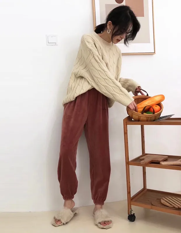 Jielur пижамные штаны Зимняя теплая однотонная мягкая одежда ropa mujer из бархата кораллового цвета для отдыха флисовые штаны с буквенным принтом одежда для сна