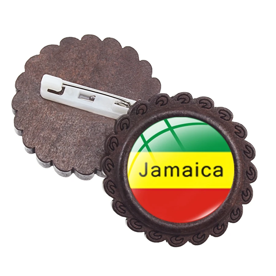 Кисточки и броши с изображением Боба Марли в стиле знаменитой японской регги