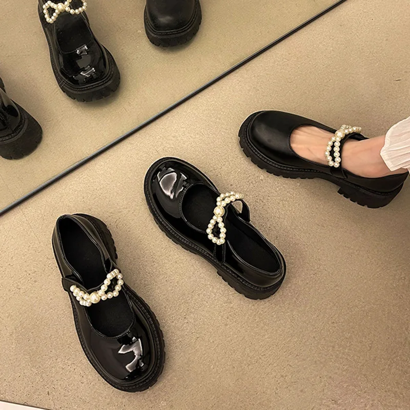

Women Oxford Shoes Bow Pearls Mary Janes Shoes Patent Leather Platform Shoes Square Heeled Lolita Shoes