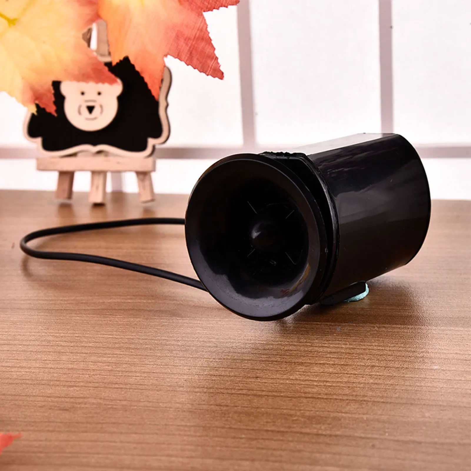 

Bike Horn 142dB Bicycle Electronic Bell Mountain Bike Alarm Bells Black Bicycle Siren Horn Sound Alarms Safety Riding Equipment
