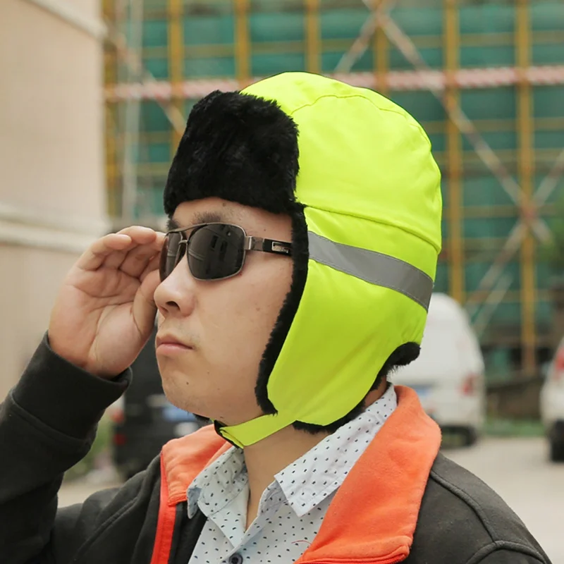 

Bomber Hats Winter Short Reflective Windproof Thermal Fluffy Knitted Headwear With Ear Flap Chin Strap