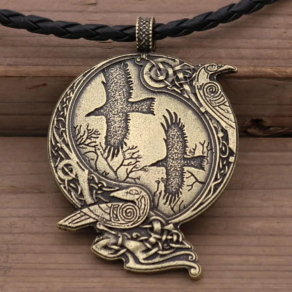 

New Viking Crow Pendant Necklace Viking Jewelry Fashion Accessories Men and Women Retro Style Pendant Necklace