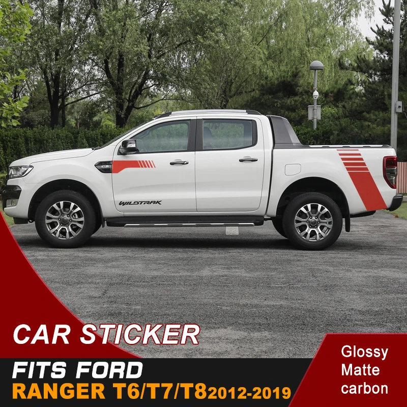 Наклейка на боковой кузов Виниловая наклейка с рисунком кровать и заднюю дверь