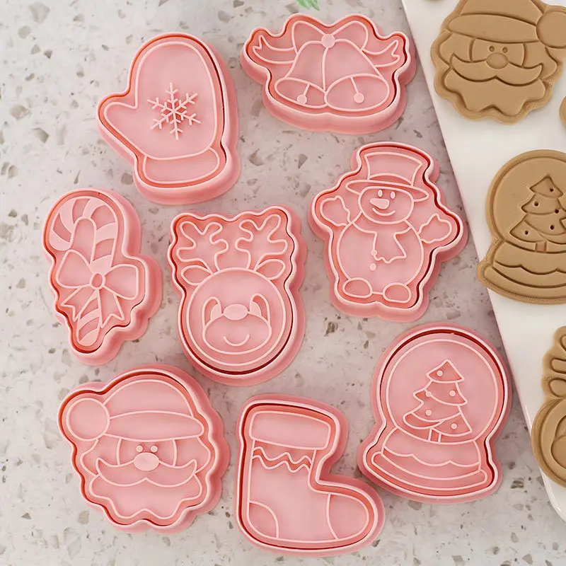 

8Pcs/set Christmas Biscuit Mold Cookie Cutters Cartoon Christmas Tree Santa Snowman Fondant Biscuit Cookie Diy Baking Tool Xmas