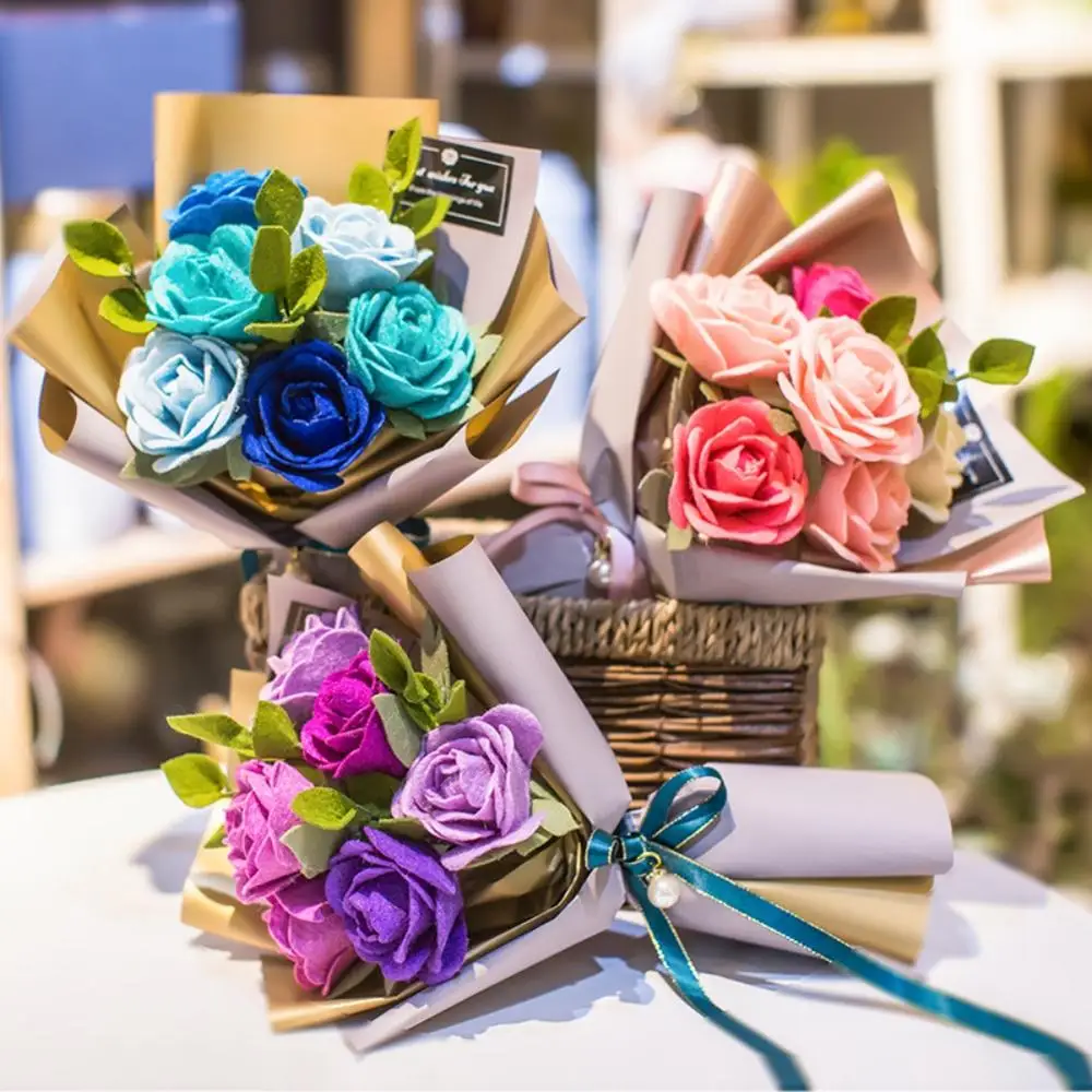 

Non-Woven Holding Flowers Handmade Felt Roses Bouquet Diy Fabric Craft Material Kit