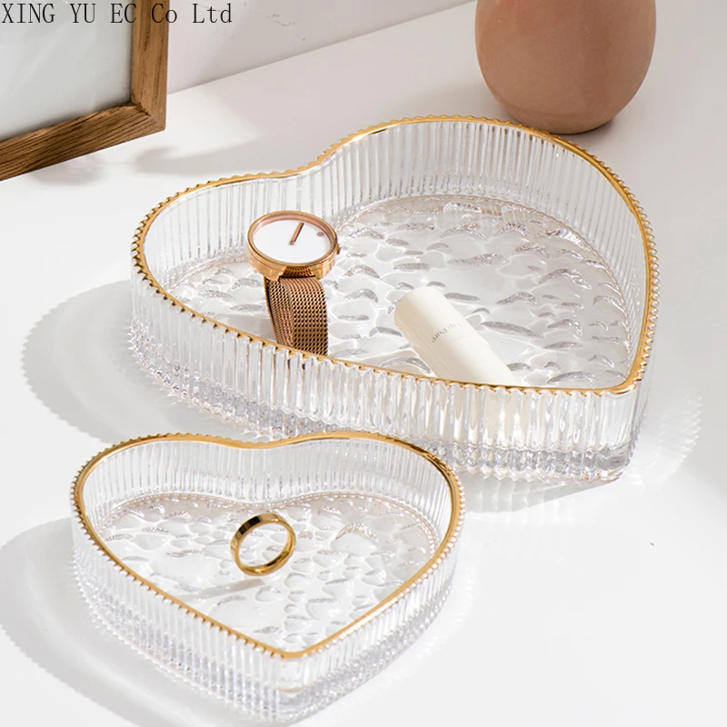 

Nordic Phnom Penh Heart-shaped Glass Plate Dessert Plate Fruit Plate Aromatherapy Tray Storage Tray Jewelry Tray Household Goods