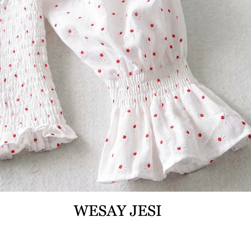 

WESAY JESI 2021 Spring Vintage Blouse Women Puff Sleeve Shirt Kawaii Square Neck Blouse Ruffle Polka Dot Shirt Lace Up Top Blusa