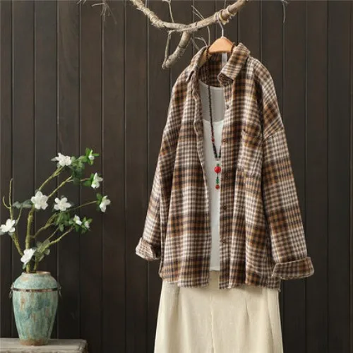 

Woolen plaid shirt women retro plaid shirt autumn and South Korea thickened brushed shirt Streetwear Full Corduroy