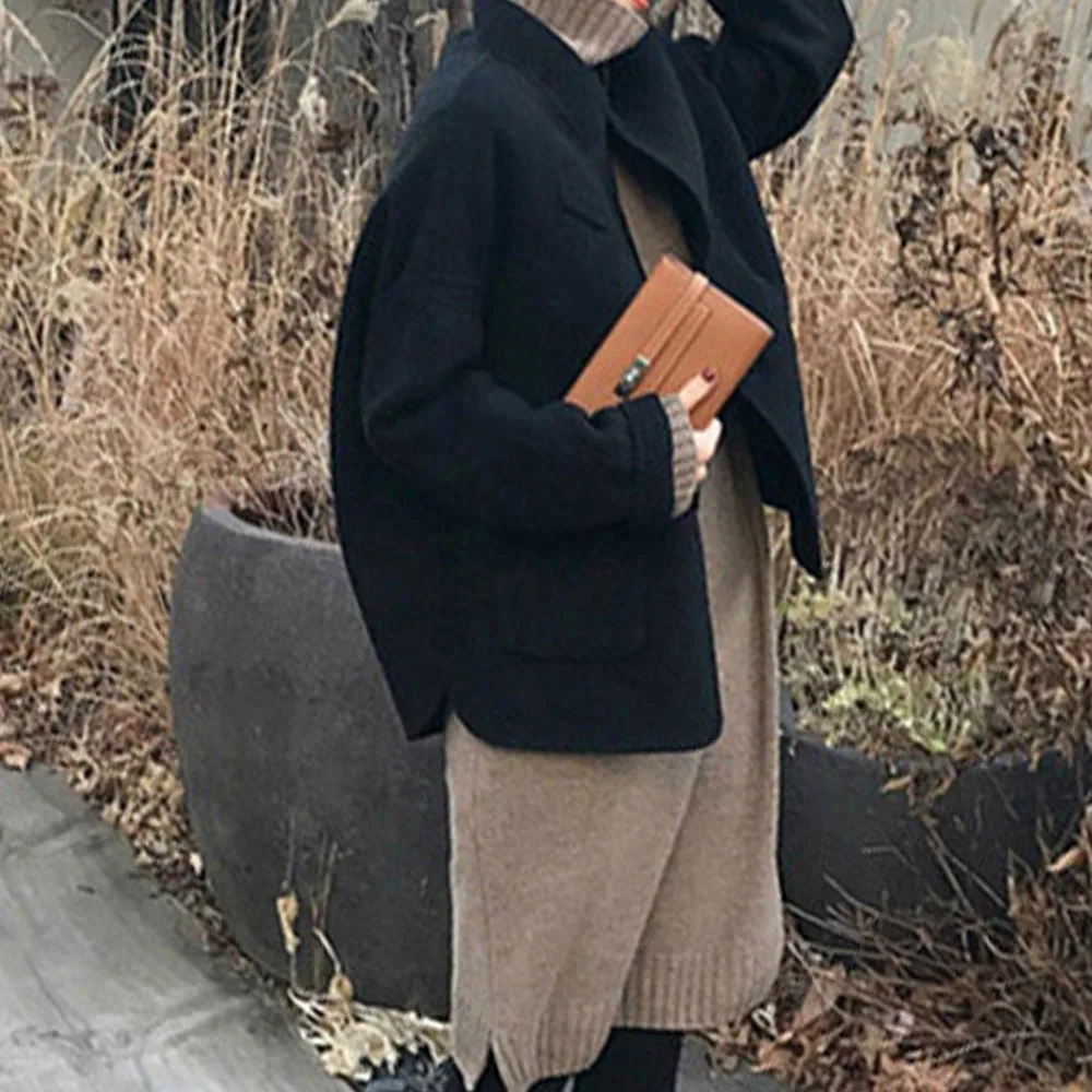 

Женская осенне-зимняя куртка средней длины на одной пуговице, с длинным рукавом