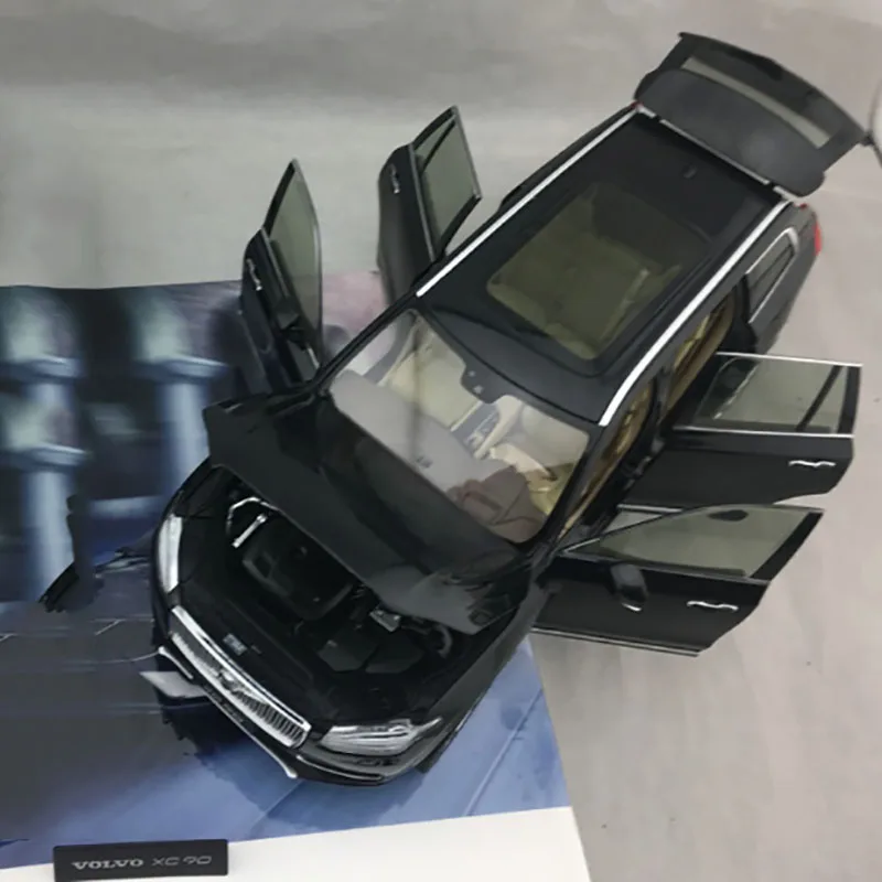Modelo de coche VOLVO XC90 1:18 boutique, modelo de veh&iacute;culo + peque&ntilde;o regalo-4