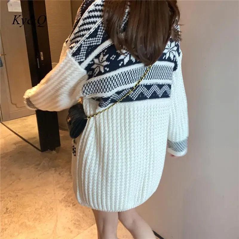 Brand Designer Vintage 2019 New Snowflake Striped Knitted Flower Long Cardigan Sweater Women Coat V-neck Sleeve Clothing |