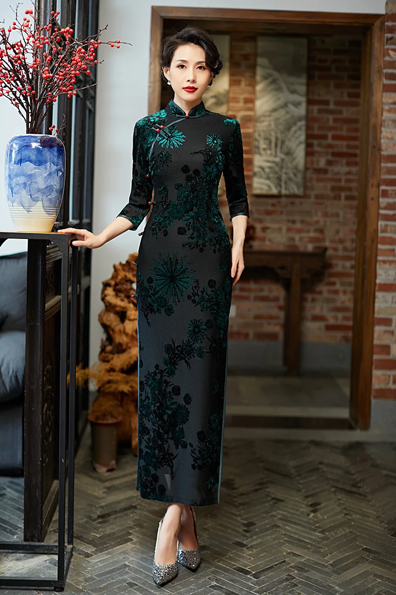 

Green Chinese Style Qipao Velour Cheongsam Women Elegant Print Dress Evening Party Gown Vintage Vestidos Over Size 4XL
