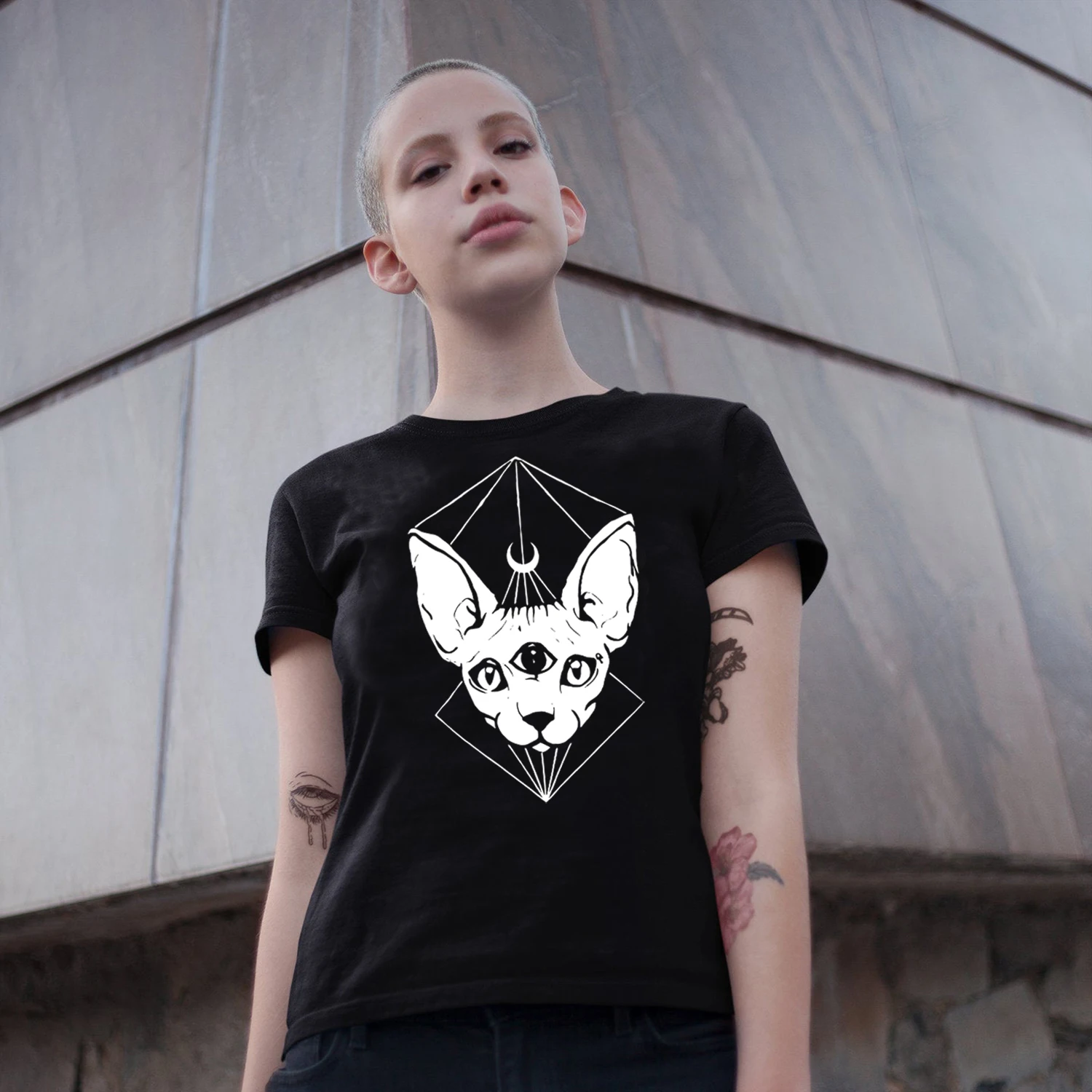 Женские Death Metal кошка Сфинкс футболка черного цвета с металлической для