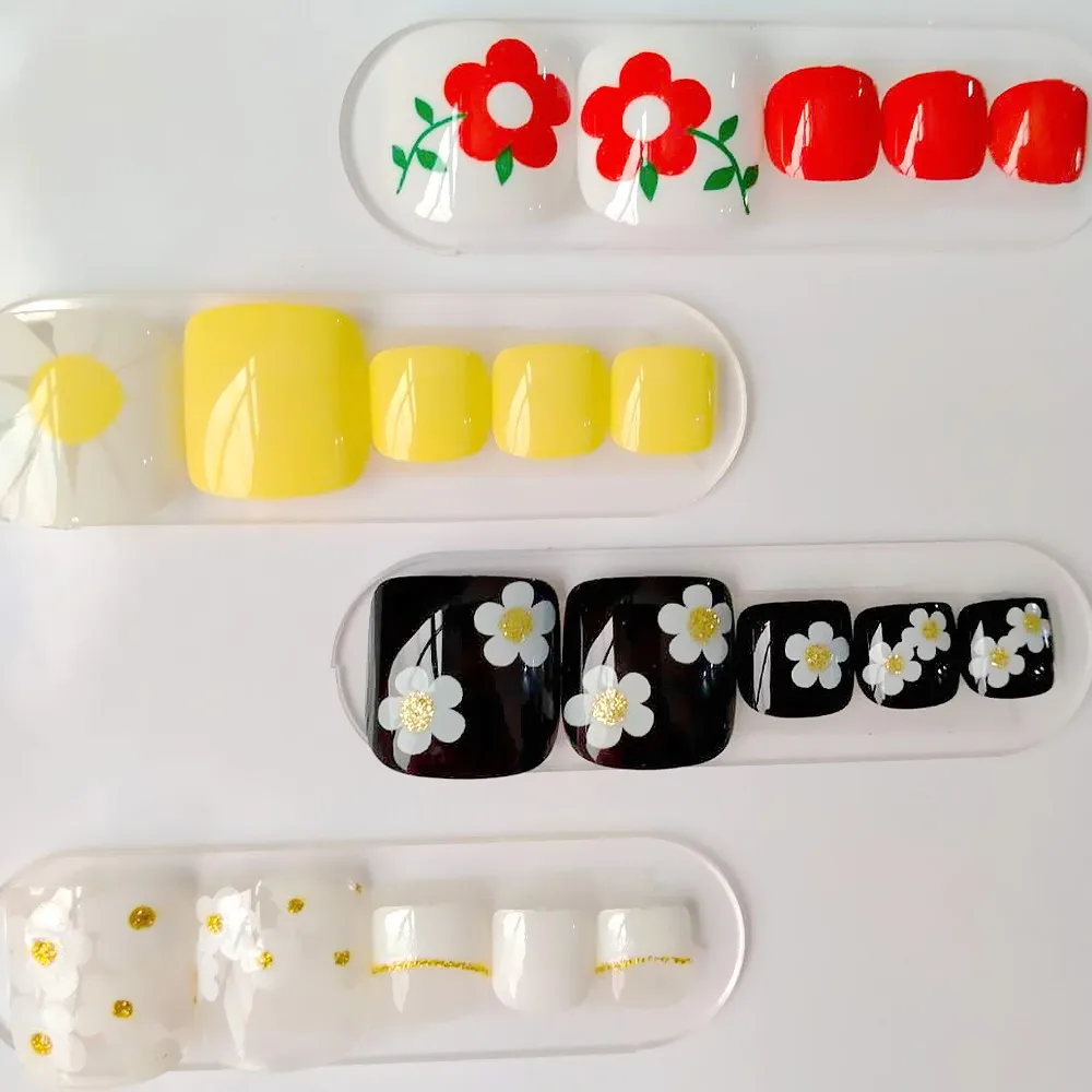 

24Pcs Shiny Artificial False Nails For Toe Summer Lady Wear Toenails With Design Full Cover Press On Nail Tips