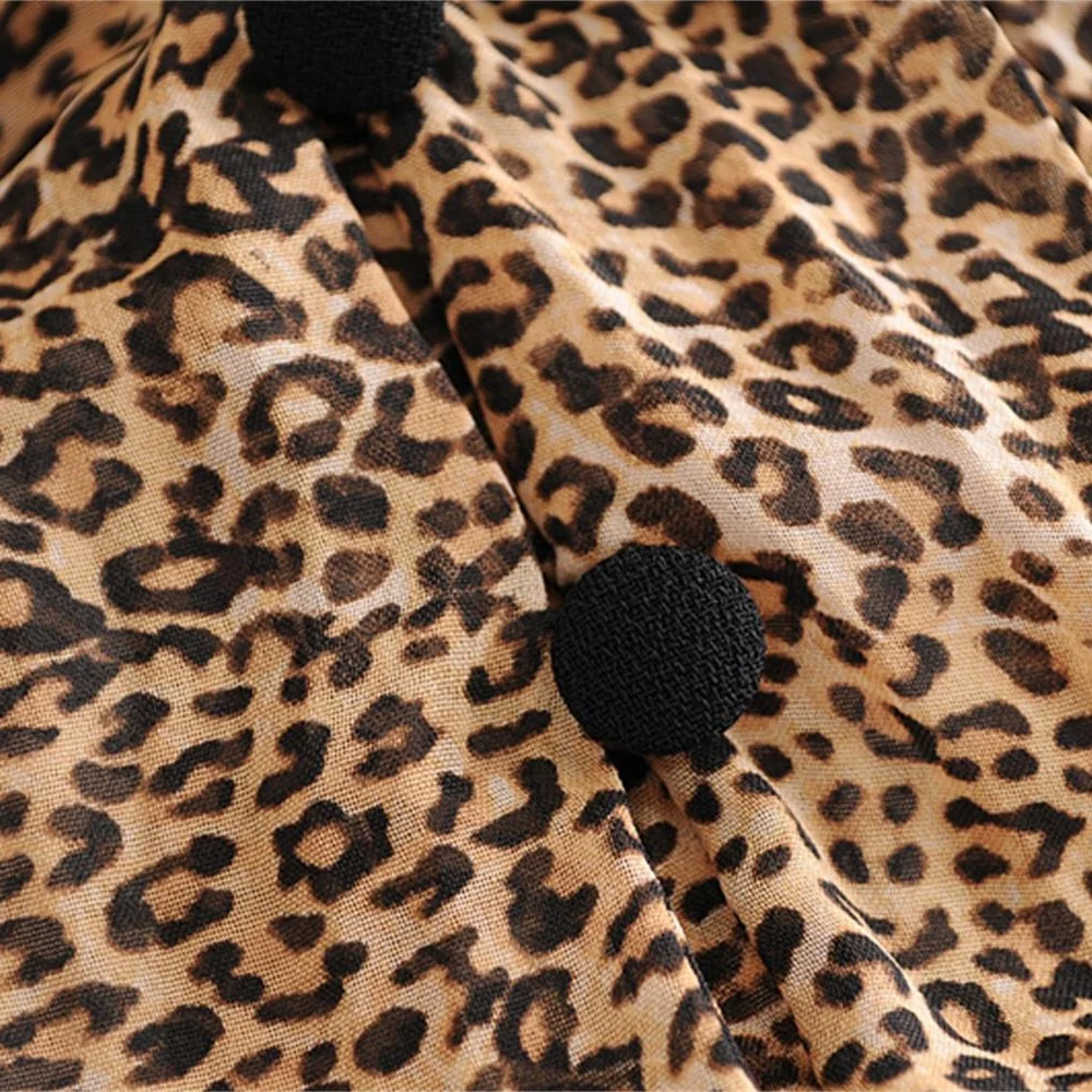 Женская Облегающая рубашка с леопардовым принтом V образным вырезом и длинным