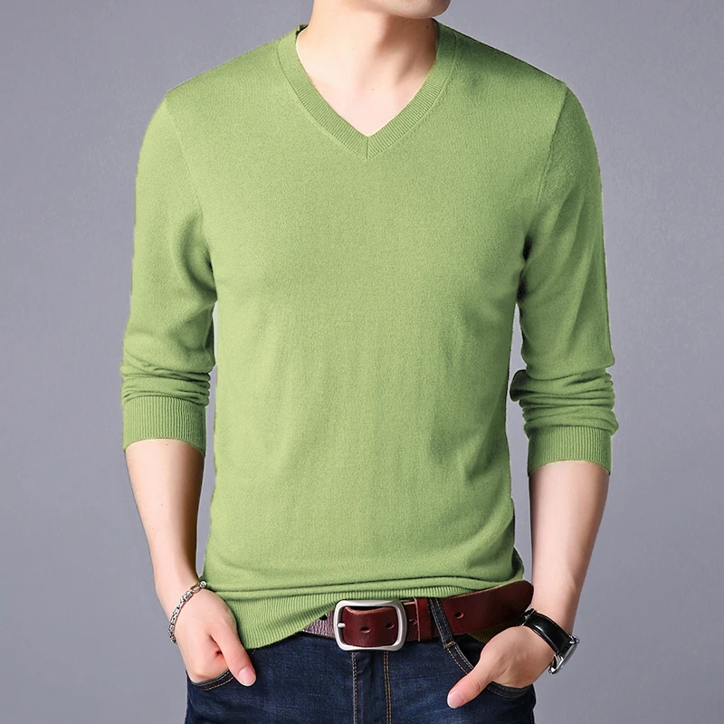 

Мужской трикотажный свитер с V-образным вырезом и длинным рукавом