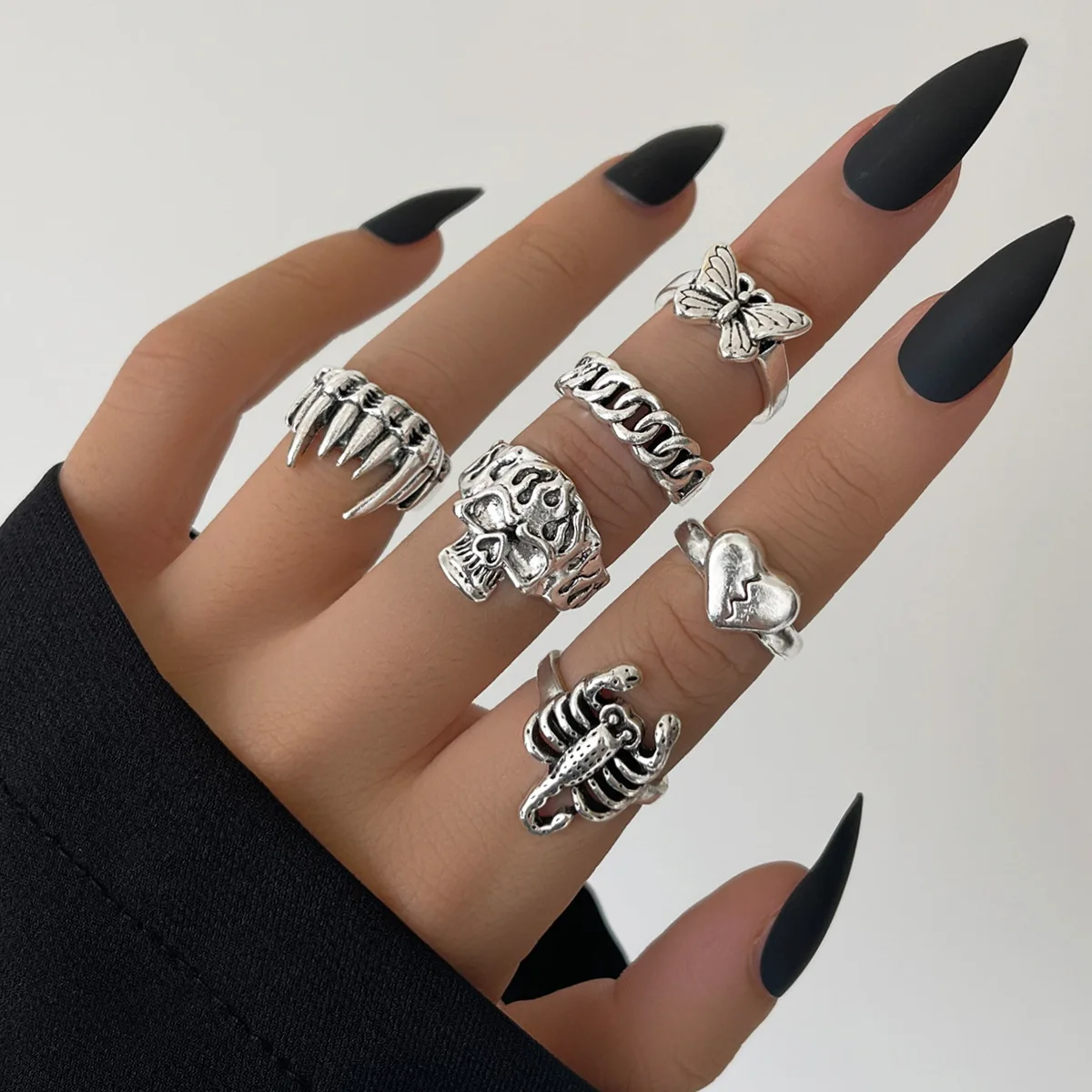 

Stillgirl 6Pcs Punk Silver Color Scorpion Rings for Women Goth Skeleton Butterfly Heart Couple Emo Fashion Jewelry Anillos Mujer