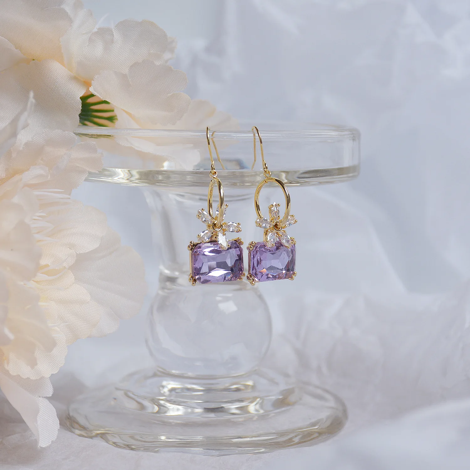 

Trendy Hot Sale 14K Real Gold Exquisite Micro-inlaid Zircon Flower Temperament Purple Square Diamonds Stud Earrings for Women