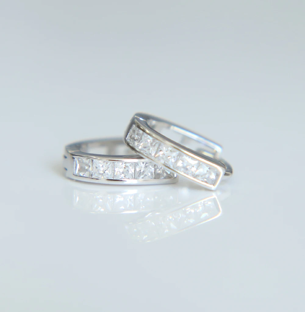 2020 золото Цвет & Серебряные серьги в виде колец вымощенное Aaa кубическим