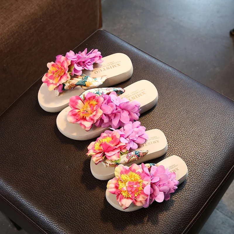 

Fashion Family Fitted Slippers Seaside Holiday Tide Shoes Cool Flip-flops Shoes Non-slip Handmade Flower Beach Slippers