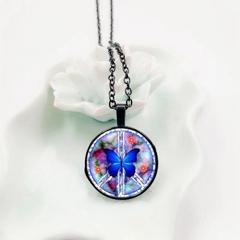 

2019 New Charm Fashion Pop Peace Sign Butterfly Glass Pendant Necklace